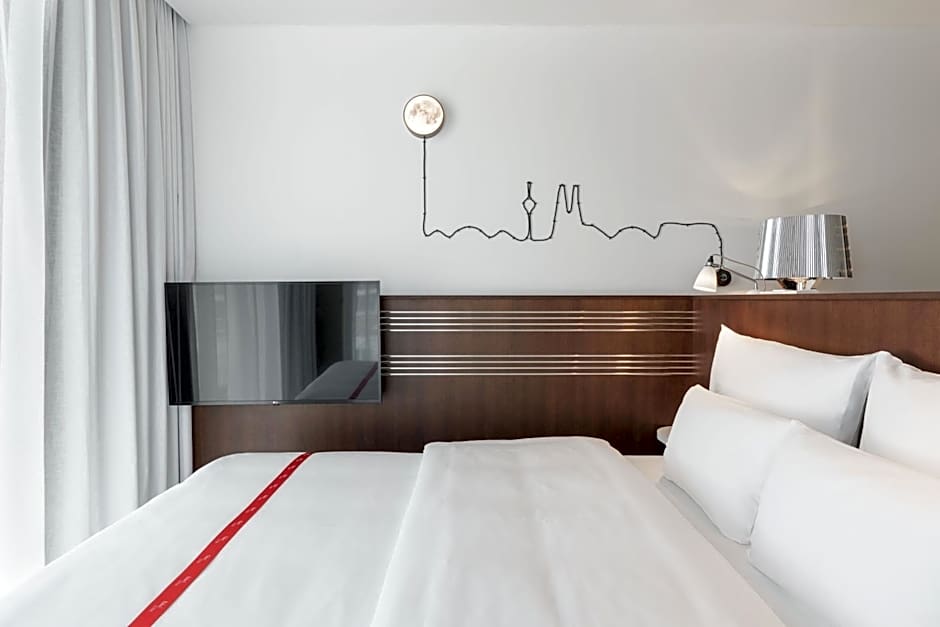 Ruby Ella Hotel Cologne By IHG