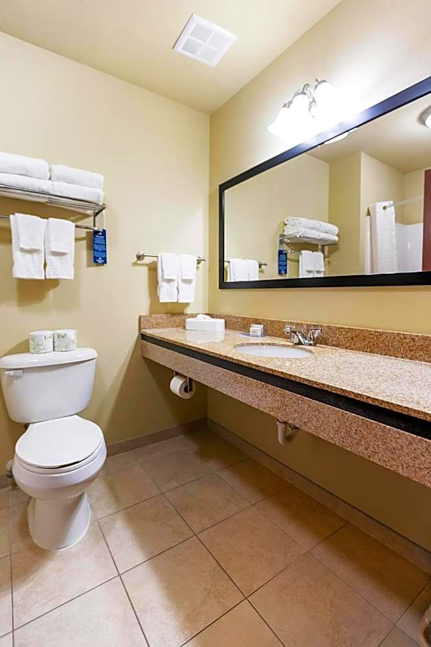 Cobblestone Inn & Suites - Bloomfield