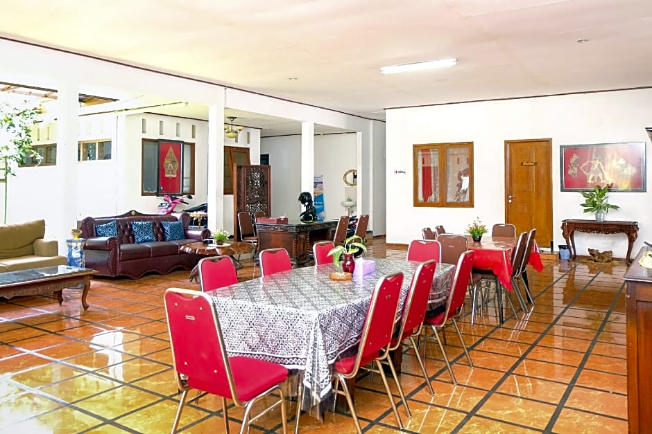 Hotel O Loesje Guest House Syariah