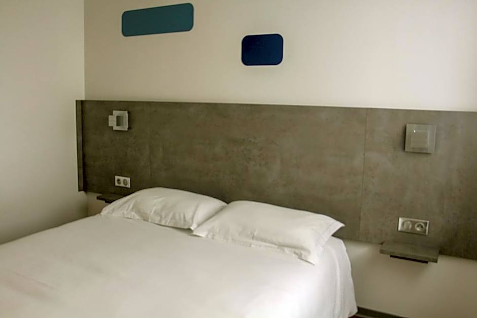 H24 HOTEL