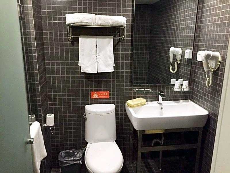 GreenTree Inn YanCheng Investment City Business Hotel