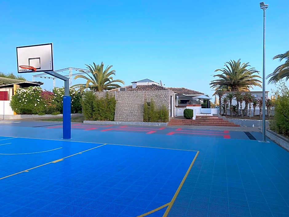 Beach House Golden Club