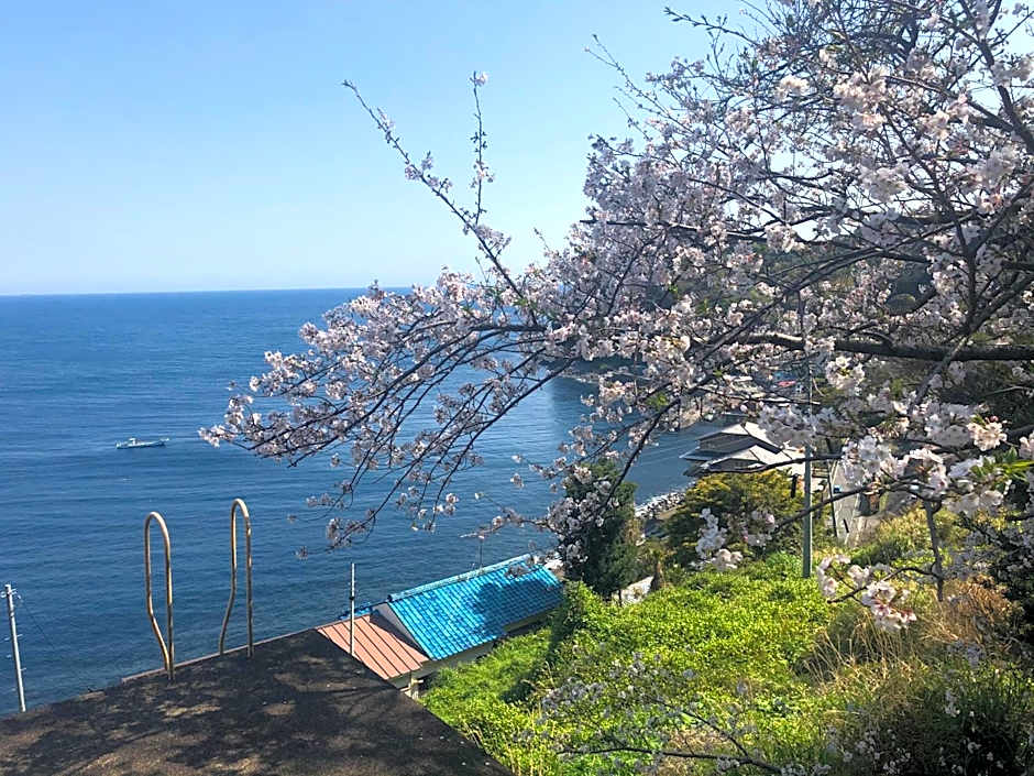 Izu Hokkawa Seaside Guesthouse – Higashiizu, KY
