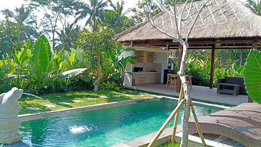 Three Gold Luxury Private Villas