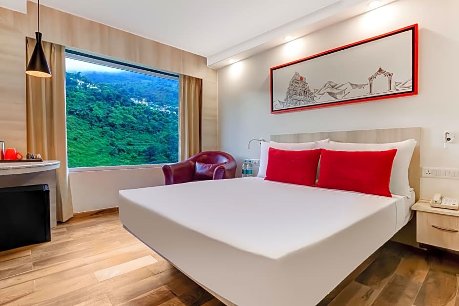 Red Fox by Lemon Tree Hotels, Neelkanth