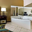 Quality Inn & Suites Arnold