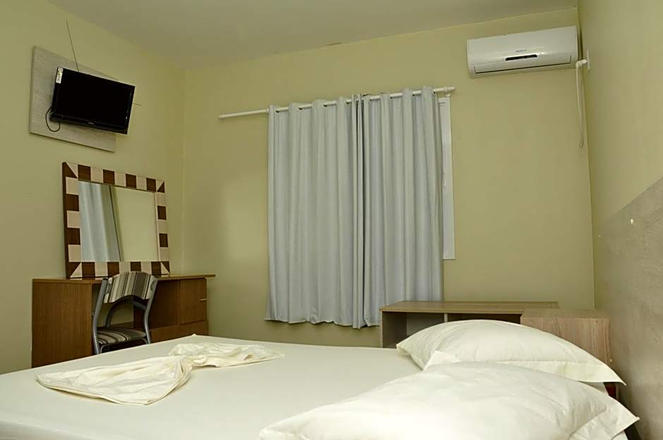 Marechal Plaza Hotel