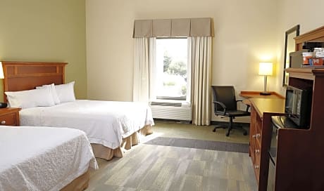 1 King Bed Nonsmoking