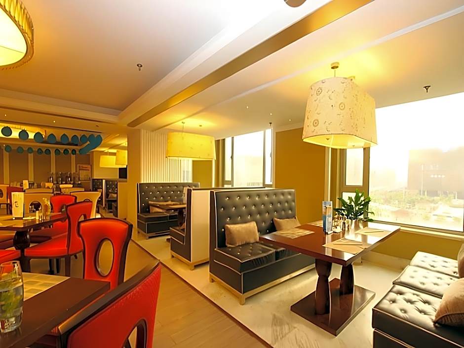 Wuhan Oriental Jianguo Hotel – Wuhan, OH