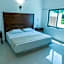 LA LOMA SUITES