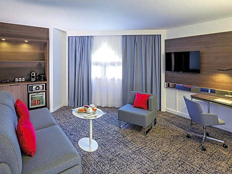 Suite with One Double Bed and One Double Sofa Bed