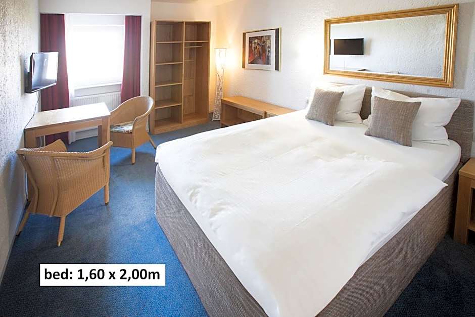 Elan Hotel