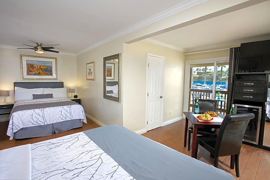 Ocean Beach Hotel