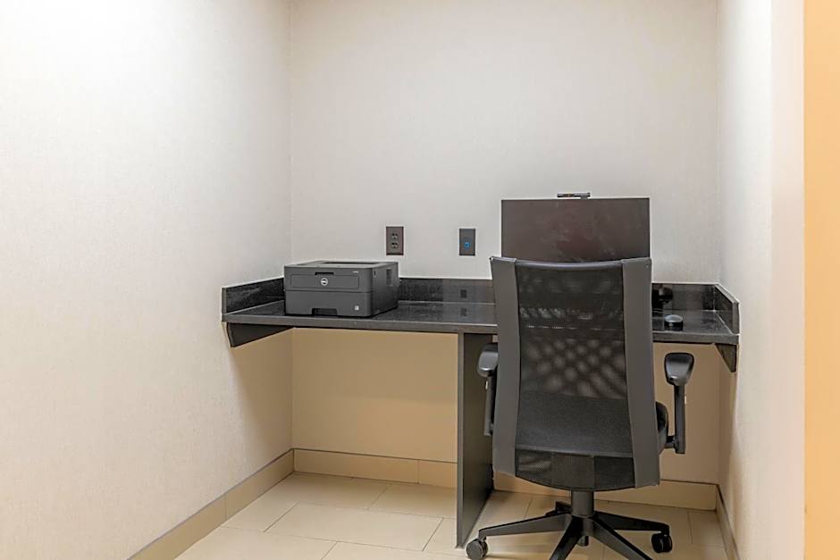 Fairfield Inn & Suites by Marriott Hooksett