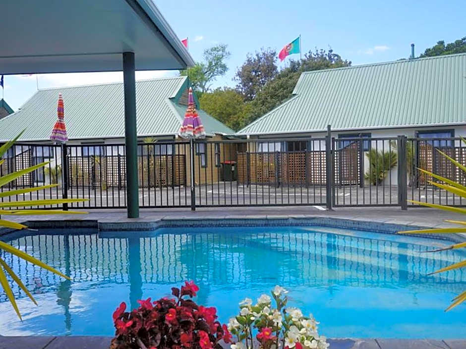 Photo 1 of 22 of Cheviot Park Motor Lodge