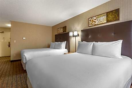 Best Western Cold Lake Inn