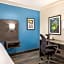 La Quinta Inn San Antonio I-35 N at Toepperwein
