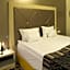Exclusive Hotel & More