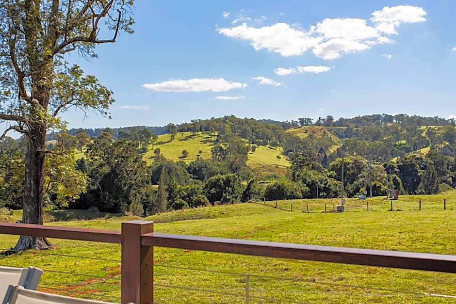 Valley Cabins By The Creek