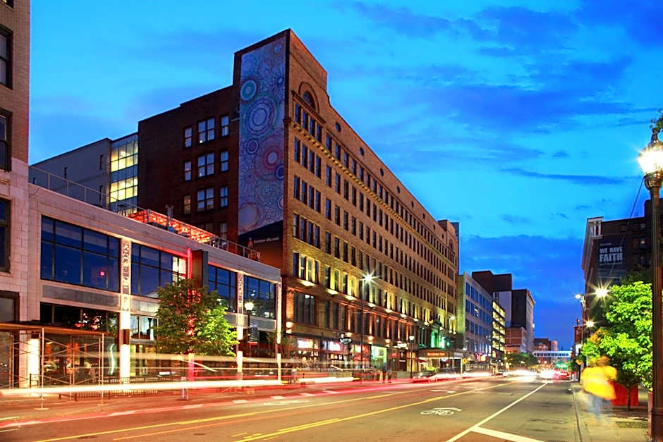 Residence Inn by Marriott Cleveland Downtown