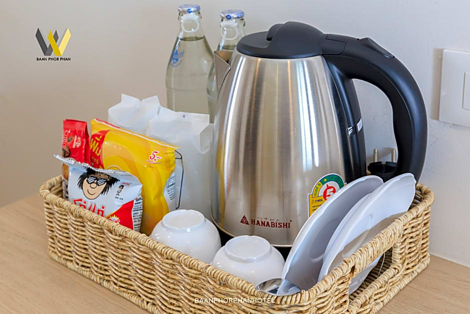 Baan Phor Phan Hotel