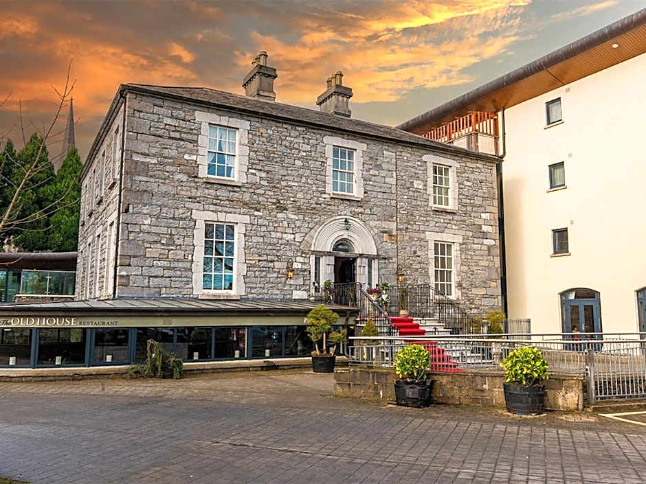 Annebrook House Hotel