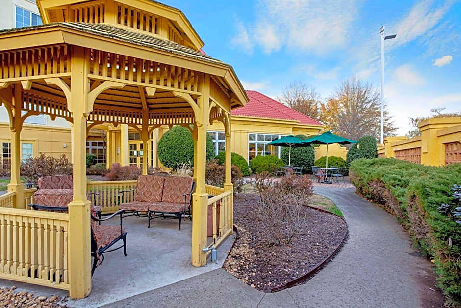 La Quinta Inn & Suites by Wyndham Winston-Salem