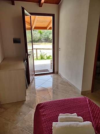 Deluxe Double Room with Extra Bed