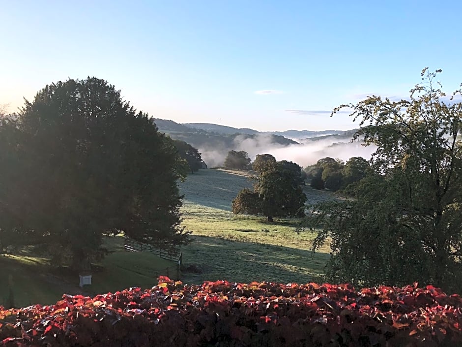 Florence Nightingale Suites At Lea Hurst