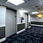 La Quinta Inn & Suites by Wyndham New Haven