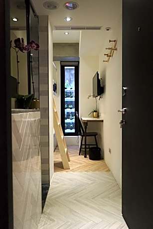 Junior Bunk Bed Room with Private Bathroom