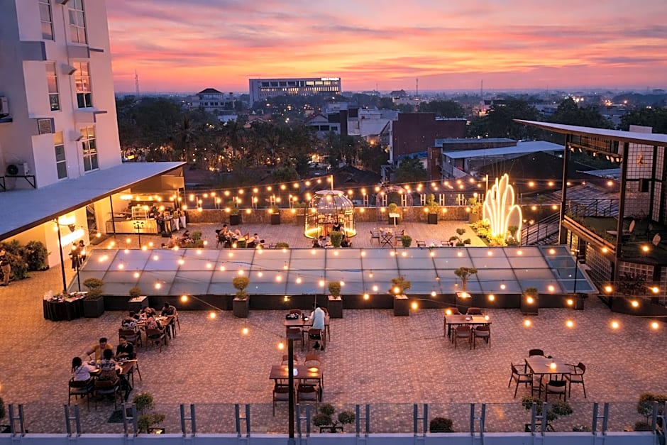 Maestro Hotel Pontianak
