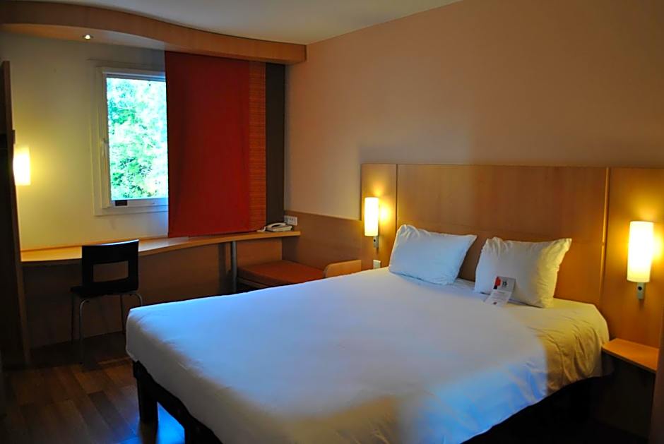 ibis Loriol Le Pouzin