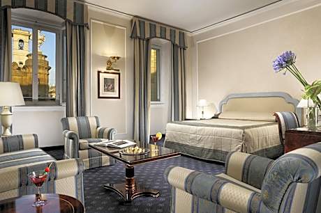 De La Ville Hotel