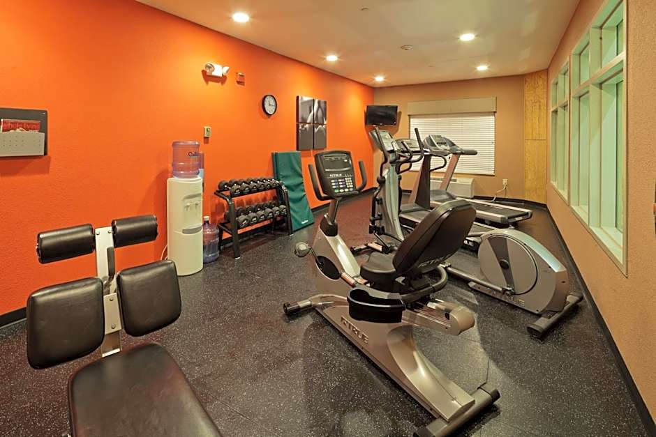 Country Inn & Suites by Radisson, Madison Southwest, WI