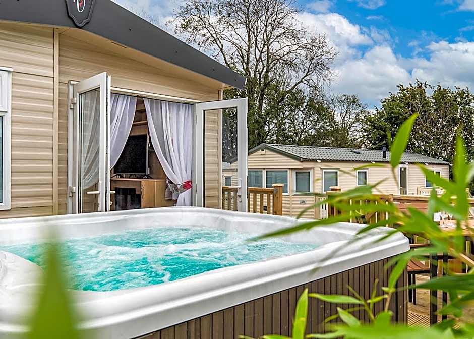 Noble Court Holiday Park