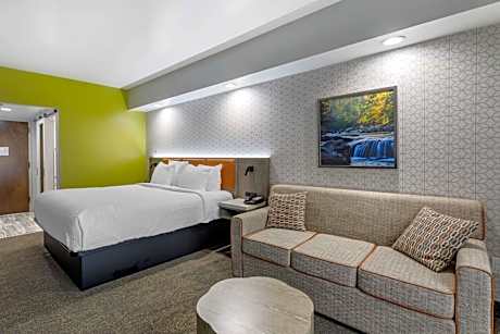 King Suite with Sofa Bed and Balcony