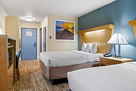 Standard Queen Room with Two Queen Beds