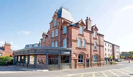 Premier Inn Leek Town Centre