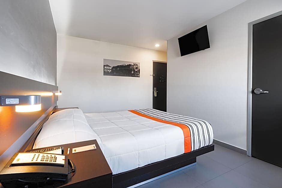 City Express Junior by Marriott Aguascalientes Centro