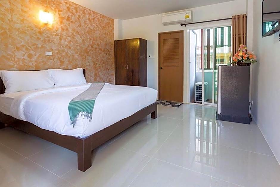 Benya Hotel โรงแรมเบญญา