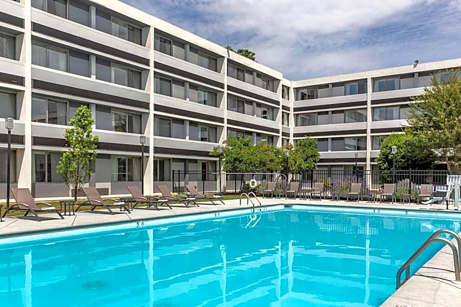 Best Western Plus University Inn