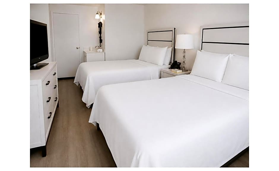 The Lancaster Motel By OYO Ronks near Paradise