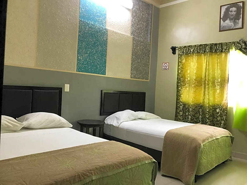 Hotel Central ParQ