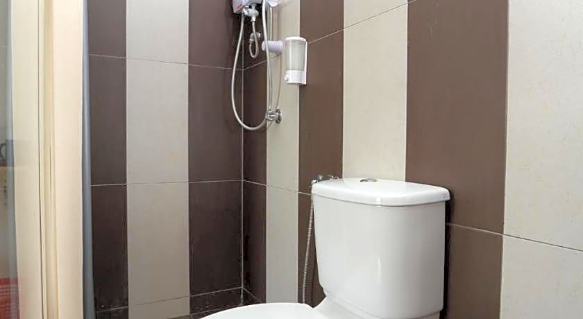 1 Hotel Taman Connaught