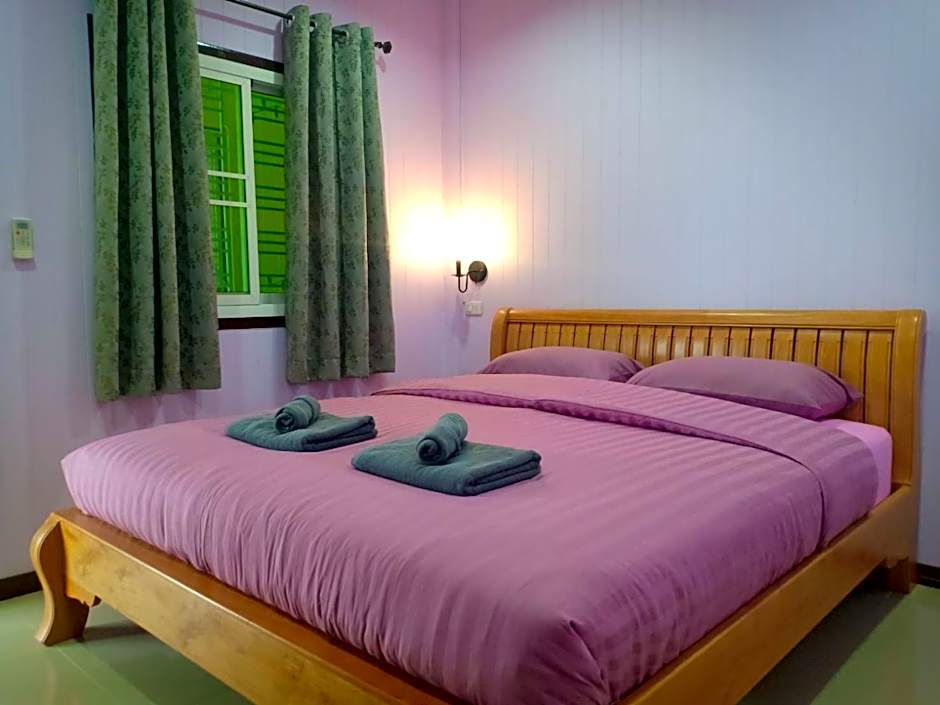 Siri Guesthouse