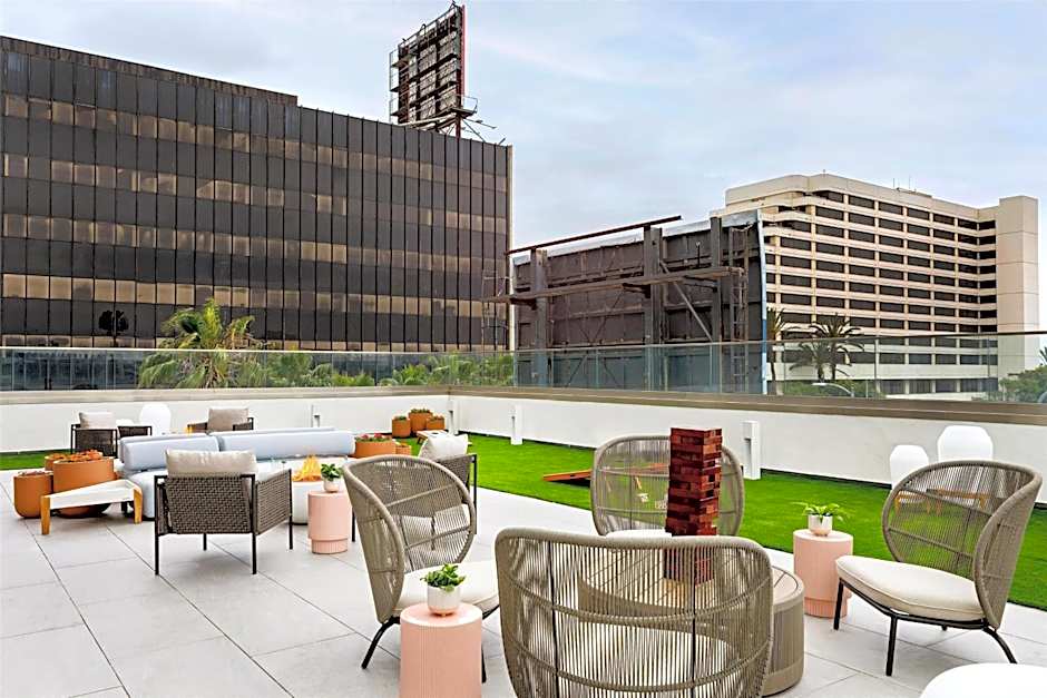 Hilton Garden Inn LAX Los Angeles Airport