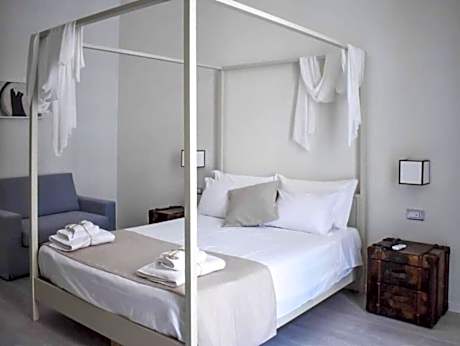 Junior Suite with Balcony