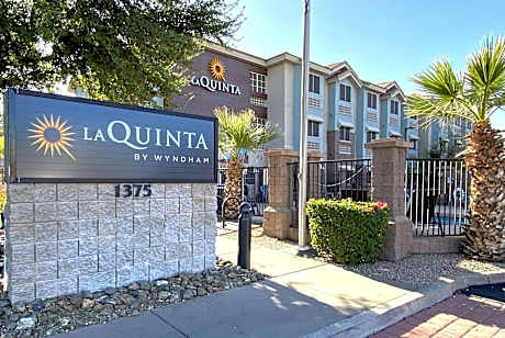 La Quinta Inn & Suites by Wyndham Tempe University / Phoenix