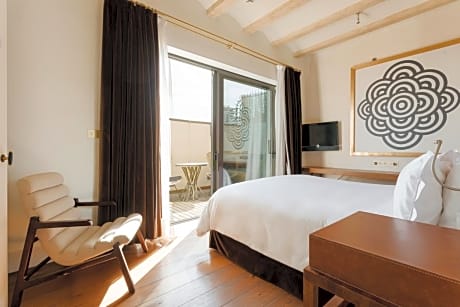 Suite with Private Pool